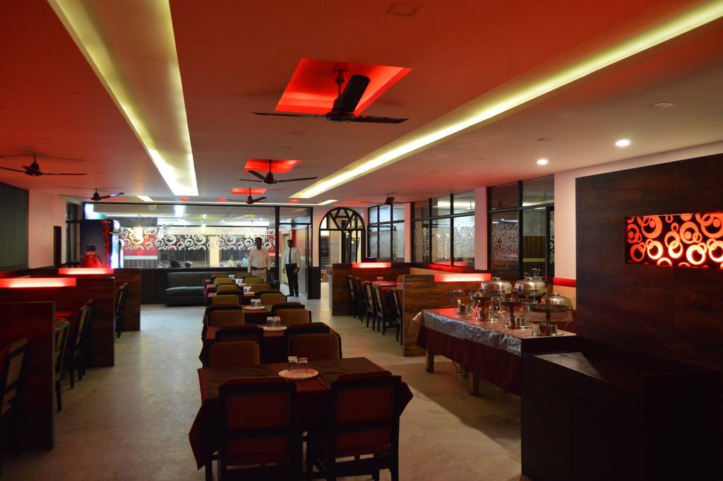 Qik Stay @ S.K. Continental Mysore Εξωτερικό φωτογραφία