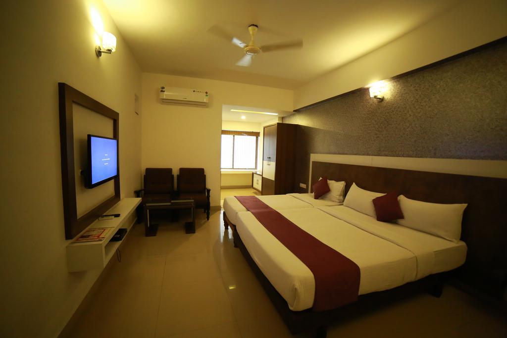 Qik Stay @ S.K. Continental Mysore Εξωτερικό φωτογραφία