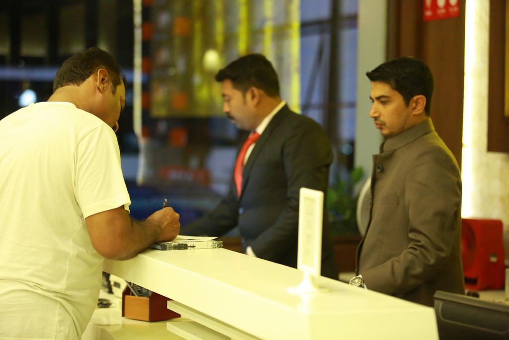 Qik Stay @ S.K. Continental Mysore Εξωτερικό φωτογραφία