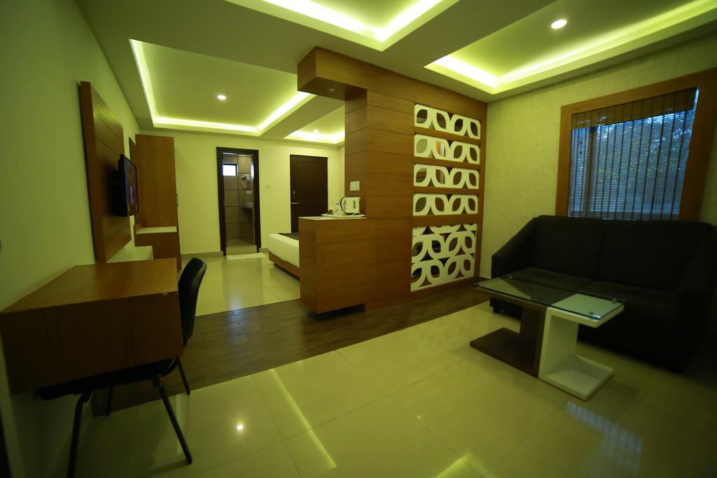 Qik Stay @ S.K. Continental Mysore Εξωτερικό φωτογραφία