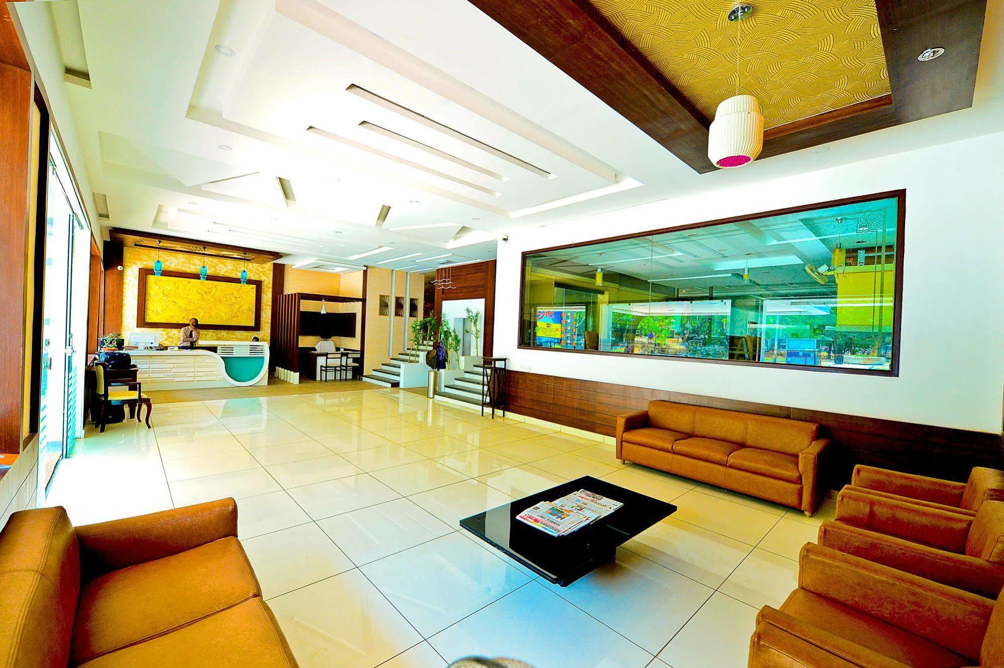 Qik Stay @ S.K. Continental Mysore Εξωτερικό φωτογραφία