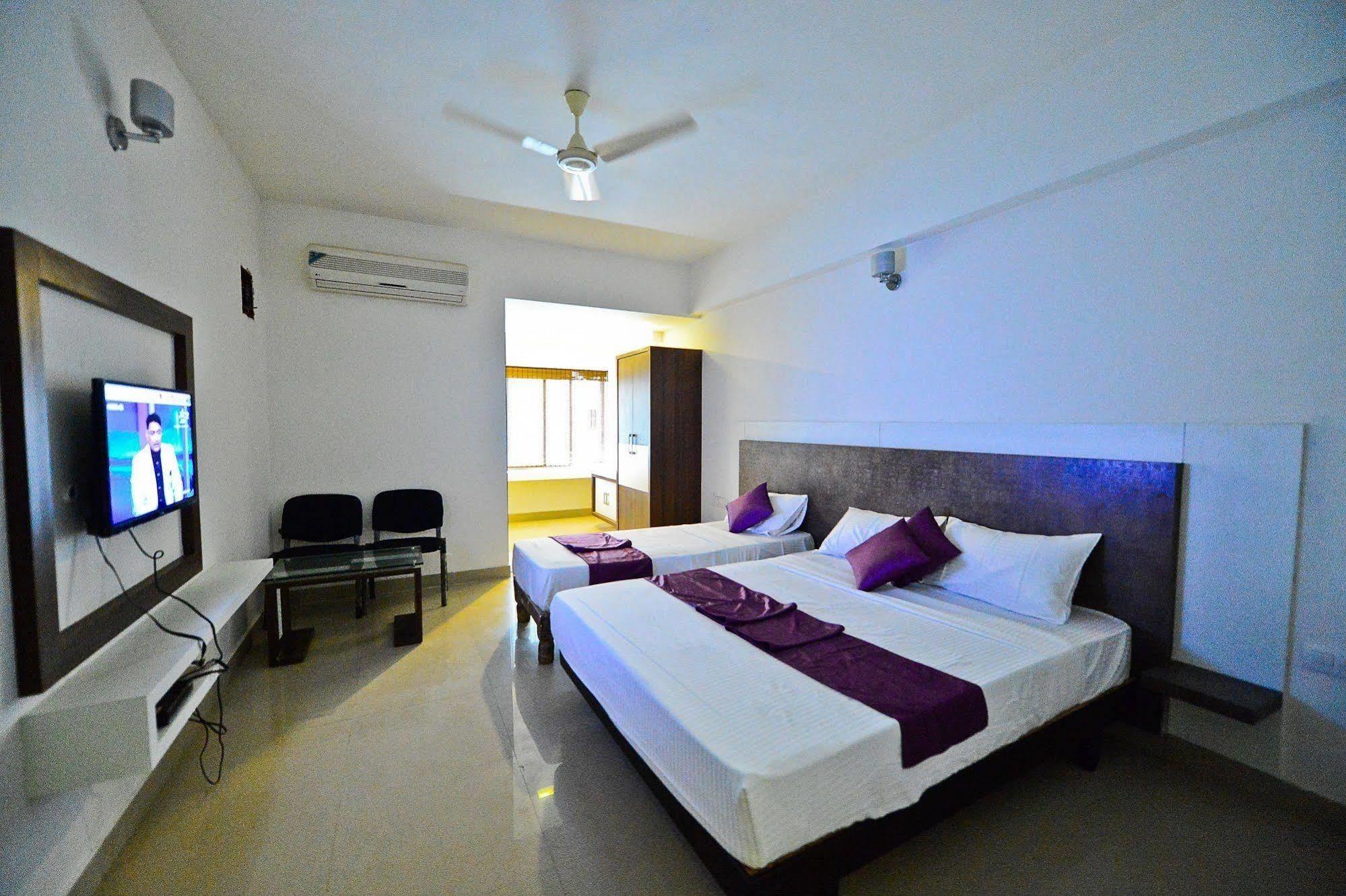 Qik Stay @ S.K. Continental Mysore Εξωτερικό φωτογραφία